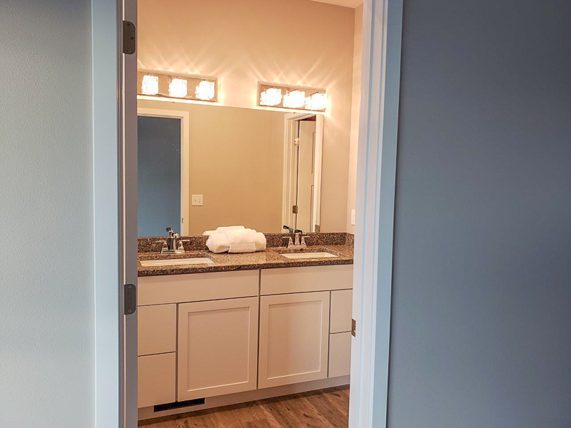 Apex Construction Iowa City IA New Home 110 Cherry Lane Riverside Iowa bathroom